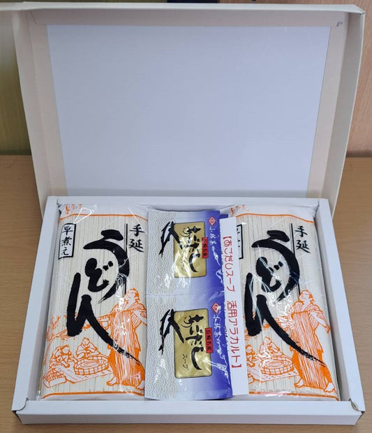 甚ちゃんのオススメ！送料込手延べうどん詰合せ（スープ付き）